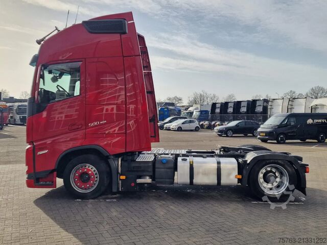 Volumen-SZM Volvo FH 13.500 Globetrotter XL - Low deck - I save -...