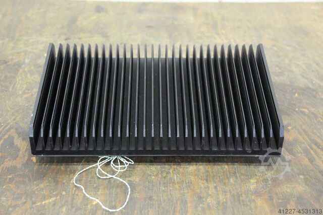 Solid state relay 3 pieces with heat sink Gavazzi RAM1A69D100