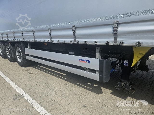 Open semitrailer with tarp Schmitz Cargobull Curtainsider Standard