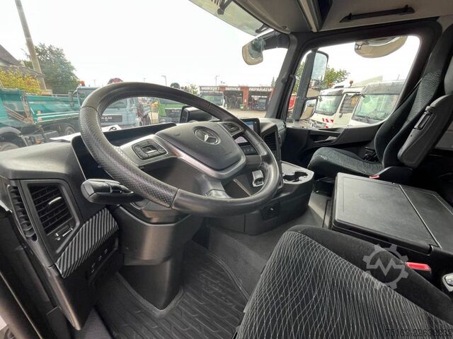 Three-sided tipper truck MERCEDES-BENZ Arocs 2658 K 6x4 3-Achs Kipper Meiller Bordmatik