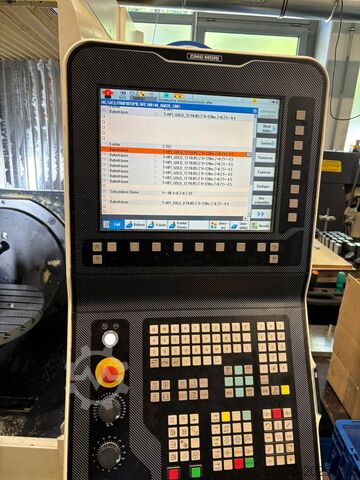 Universal machining center DMG MORI ecoMILL 50 BJ 2015