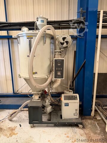 Injection moulding plant KraussMaffei 