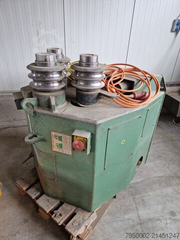 Tube bending machine ROUNDO AB R-3