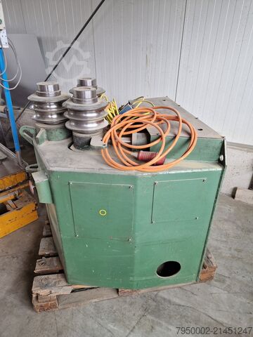 Tube bending machine ROUNDO AB R-3