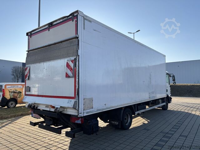 Truck with box body / tail lift, air suspension, trailer hitch MAN TGL 12.220 BL