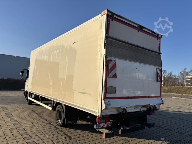 Truck with box body / tail lift, air suspension, trailer hitch MAN TGL 12.220 BL
