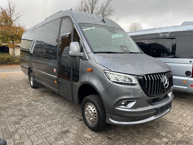 Kleinbus MERCEDES-BENZ Sprinter 519 4x4 22 Sitzer Klima AHK VIP