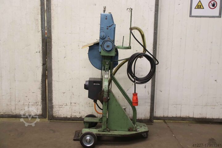 Industrial sewing machine Dohle 751-914