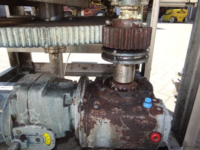 Coolant filler EME Engler Schume 24