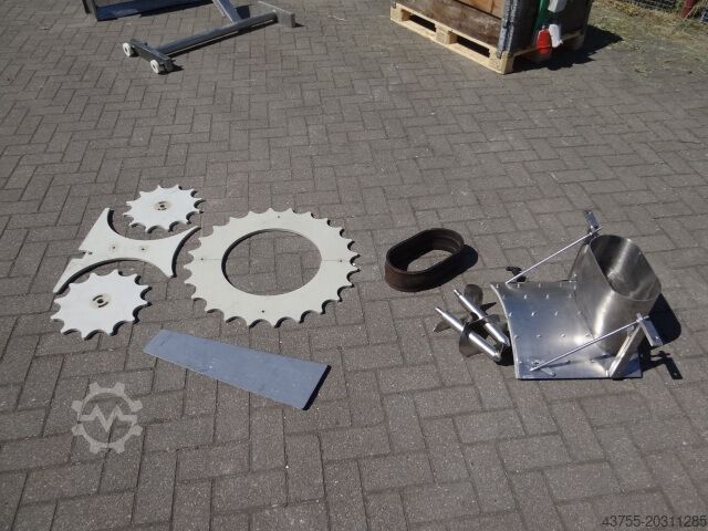 Coolant filler EME Engler Schume 24