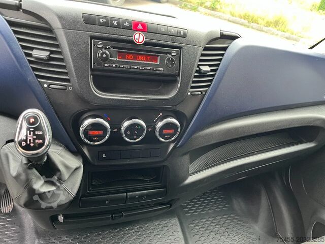 Box van Iveco Daily 35S16 - HI Matic - Klima - ( Many new par...
