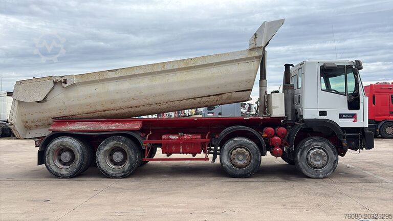 Tipper Iveco EUROTRAKKER 320 E 35 (GRAND PONT / LAMES / POMP...