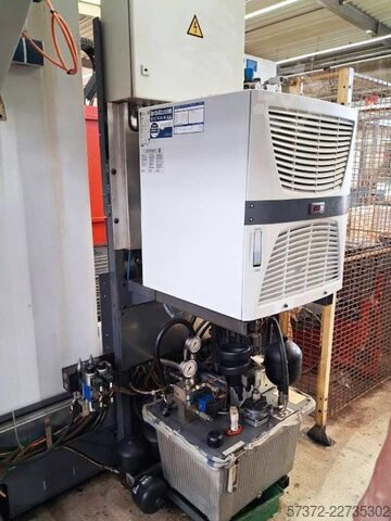 CNC Bearbeitungszentrum Matec 30HV