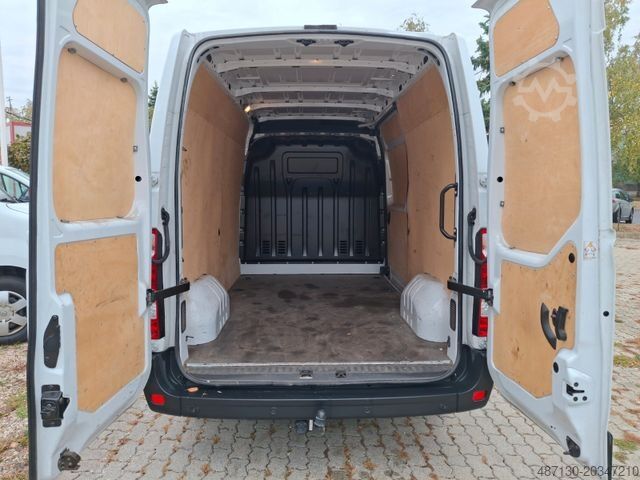 Panel van RENAULT Master 2.3 dCI 135 L2H2 3,5t Pack Comfort