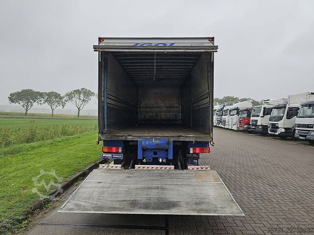 Suitcase MAN 26.390 TGA 6X2 TAILLIFT