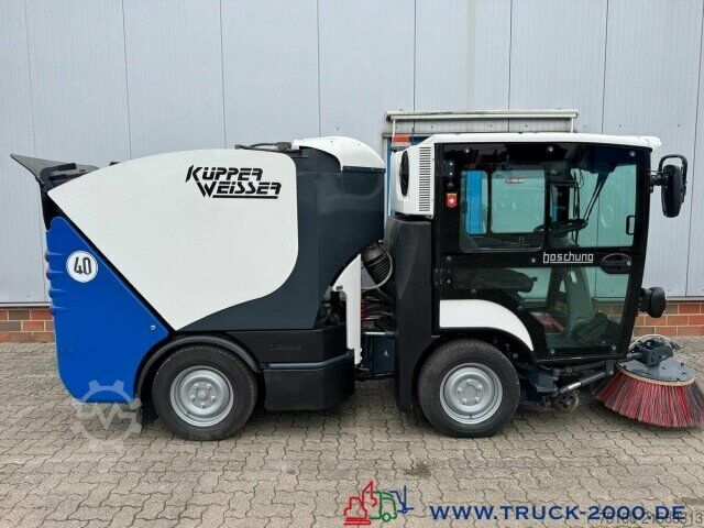 Kehrmaschine Boschung Boschung S2 URBAN Sweeper - EURO 6 - Klima