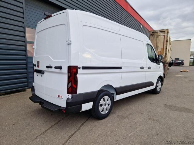 Box van Renault Master L2H2