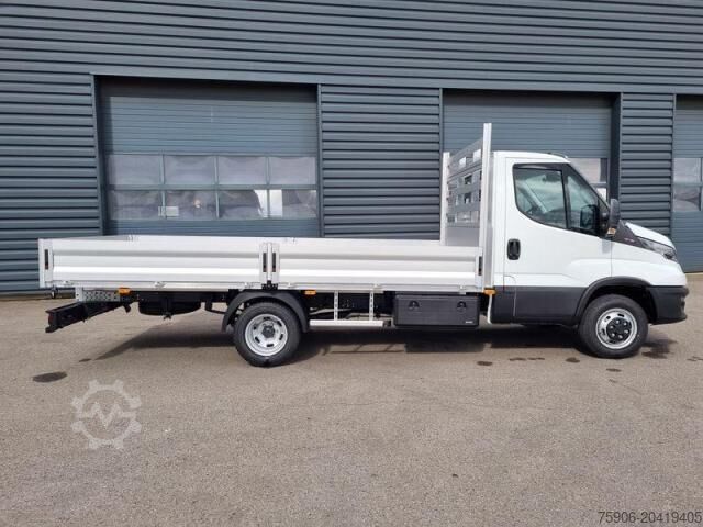 Pick-up van Iveco DAILY 35-180 PLATEAU 4.40m