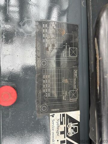 Elektrischer Gabelstapler Still r60-35 STILL r60-35