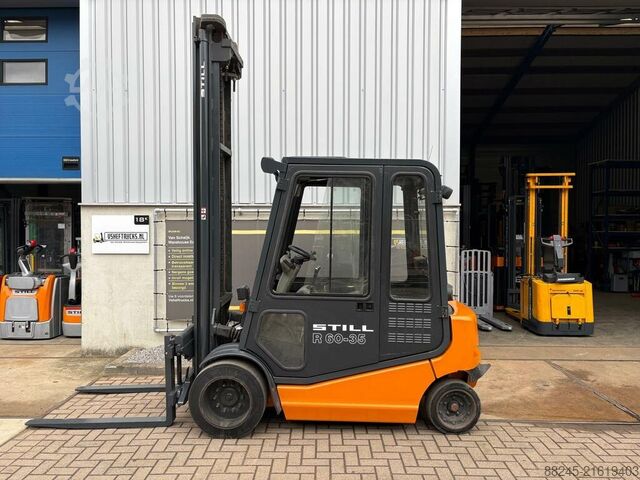 Elektrischer Gabelstapler Still r60-35 STILL r60-35