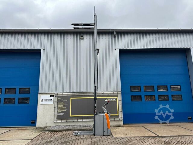 VS-22459 Electric triplex stacker Still EXVSF14i 5,316 mm STILL EXVSF14i