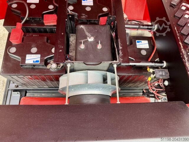 Aufsitzkehrsaugmaschine Stolzenberg Twin Top TT 1100 / E Aufsitzkehrmaschine