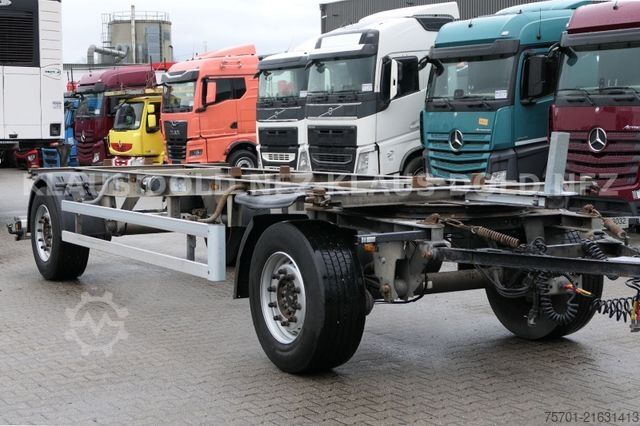 Swap chassis trailer SCHMITZ CARGOBULL AWF 18 BDF Wechselfahrgestell