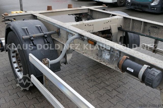 Swap chassis trailer SCHMITZ CARGOBULL AWF 18 BDF Wechselfahrgestell