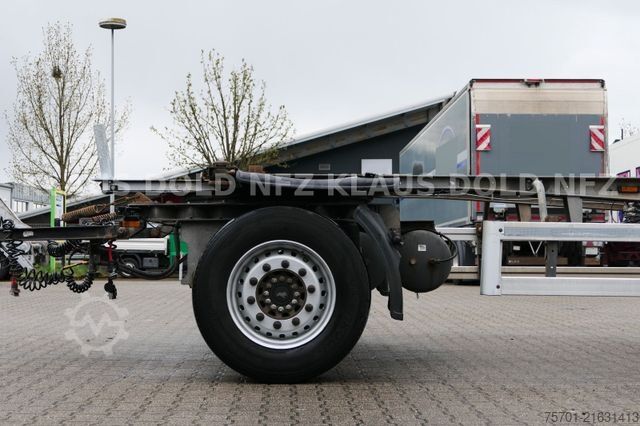 Swap chassis trailer SCHMITZ CARGOBULL AWF 18 BDF Wechselfahrgestell