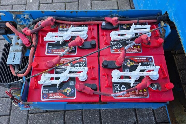 Scissor lift Genie GS2632 Electric, 10m Working Height, 227kg Capacit