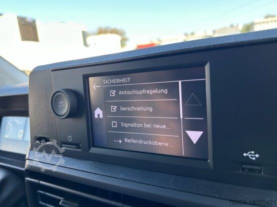 Panel van FIAT SCUDO MAXI BLUEDHI 120 6-GANG