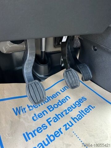 Panel van FIAT SCUDO MAXI BLUEDHI 120 6-GANG