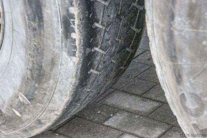 Mixer DE BUF BETON MIXER/MALAXEUR/MISCHER-12M3