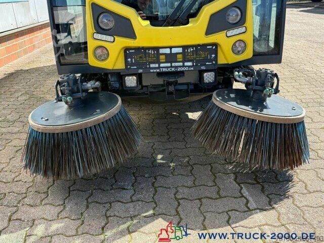 Kehrmaschine Johnston Bucher Johnston Sweeper CX202 mit EURO 6 Klima