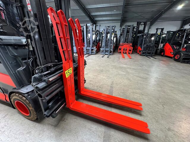 Fork positioner Durwen FEM 3