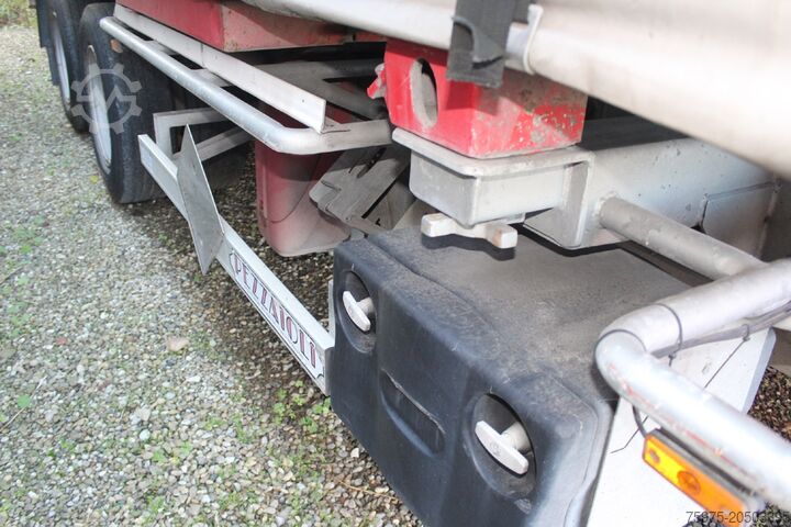 Trailer with chassis Pezzaioli rimorchio biga casse mobili container