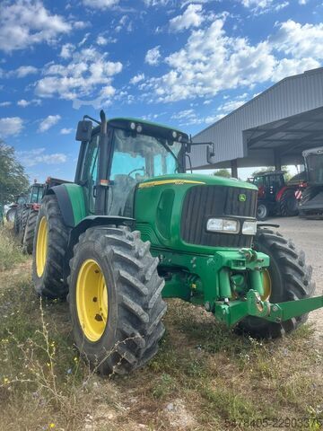 Traktor John Deere 6520