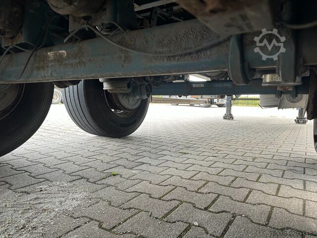 Schiebeplanen Groenewegen DRO-14-27 BPW-drum / NL-trailer