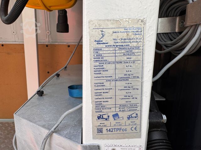 Hubarbeitsbühne Renault Master Steiger France Elevateur 142 TPFc