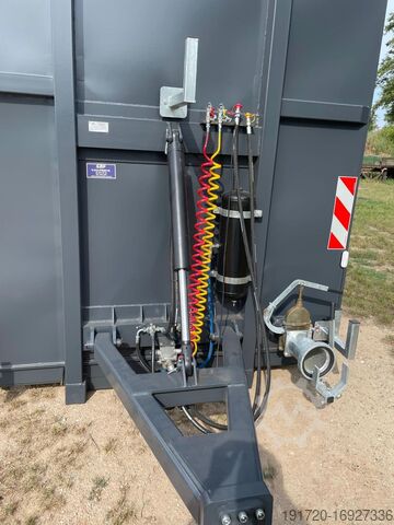 Stable/ventilation system  Substratcontainer 65 m³