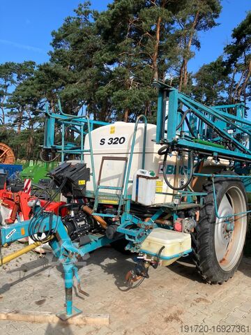 Fertilizer spreader Amazone BBG