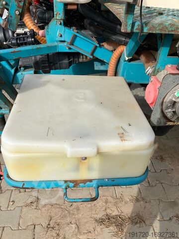 Fertilizer spreader Amazone BBG
