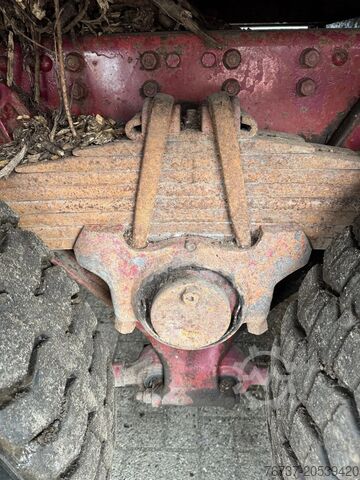 Iveco Turbotech **260-30-WOOD CHIPPER** Iveco Turbotech **260-30-WOOD CHIPPER-BROYEUR A BOIS**