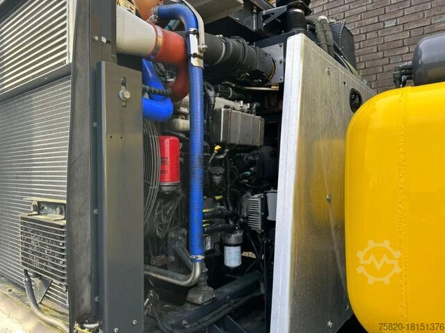 Sweeper Mercedes-Benz Arocs 1824 4X2 BEAM A9000 SWEEPING TRUCK/ KEHRM...