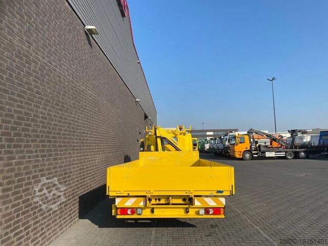 Crane truck Renault D7.5 180 4X2 + PALFINGER PK 4200 KRAAN/KRAN/CRA...