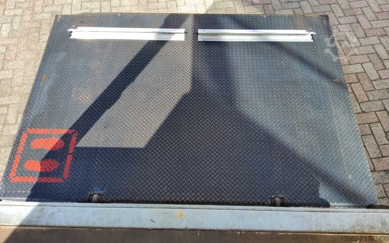 Suitcase Renault D240 P4x2 - ACC. - 21-BSJ-7 - BAKWAGEN - 12 TON...