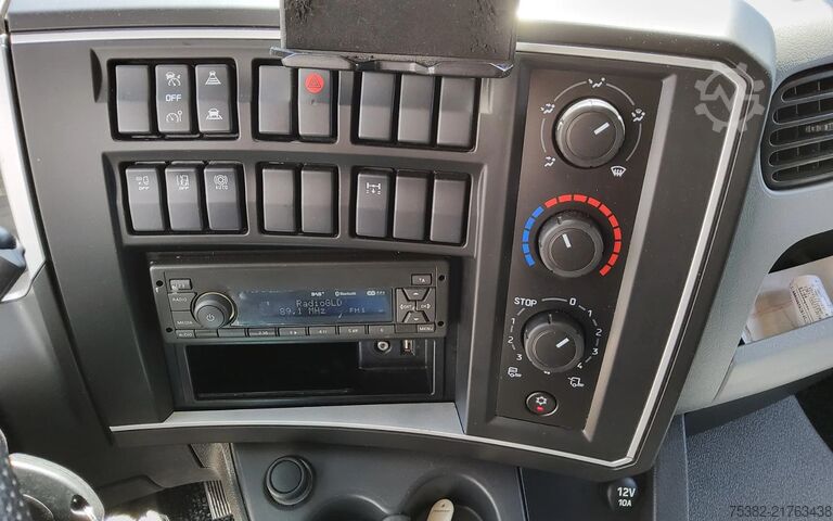 Suitcase Renault D240 P4x2 - ACC. - 21-BSJ-7 - BAKWAGEN - 12 TON...