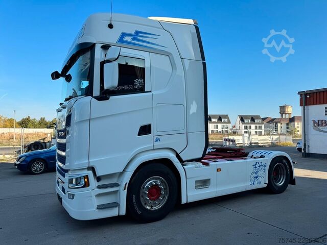 Standard SZM SCANIA S500 * RETARDER * STANDKLIMA  * 2 X TANK*1. HAND