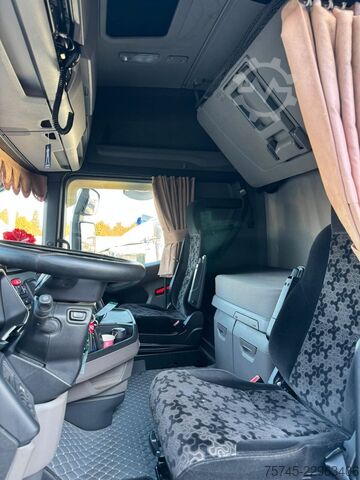 Standard SZM SCANIA S500 * RETARDER * STANDKLIMA  * 2 X TANK*1. HAND