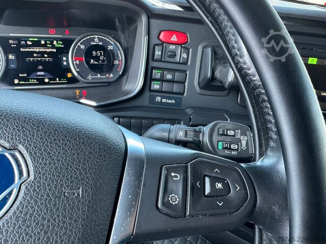 Standard SZM SCANIA S500 * RETARDER * STANDKLIMA  * 2 X TANK*1. HAND